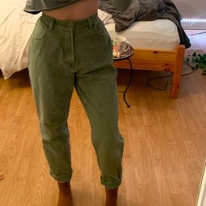 Olive green Mom Jeans